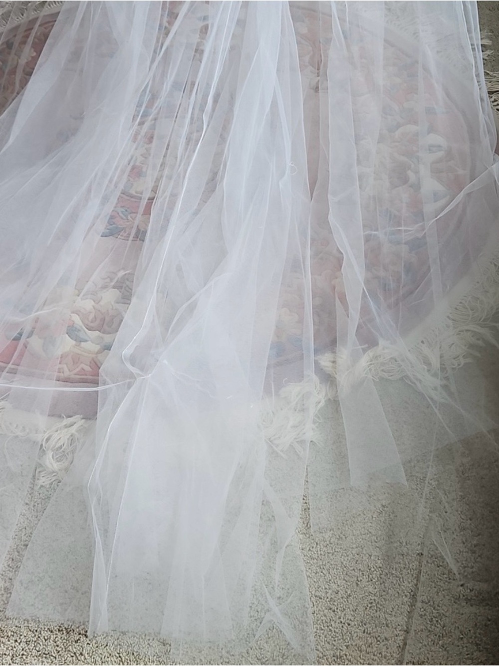 Ivory Detachable Tulle Overskirt - Make an offer! - Picture 3 of 11